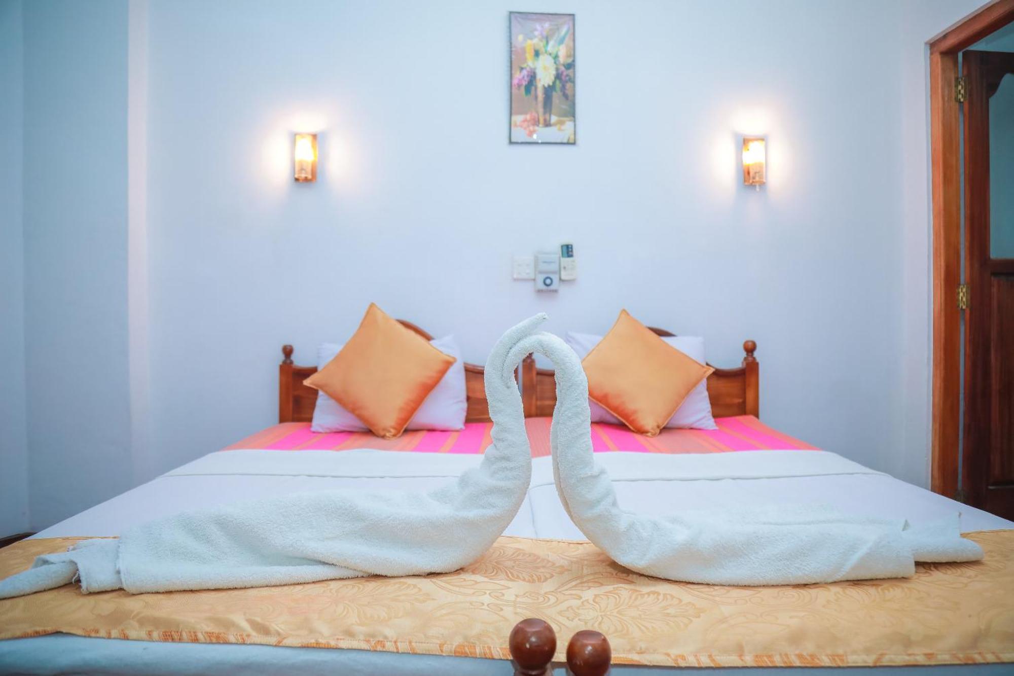 Villa 468 - Hikkaduwa Bagian luar foto